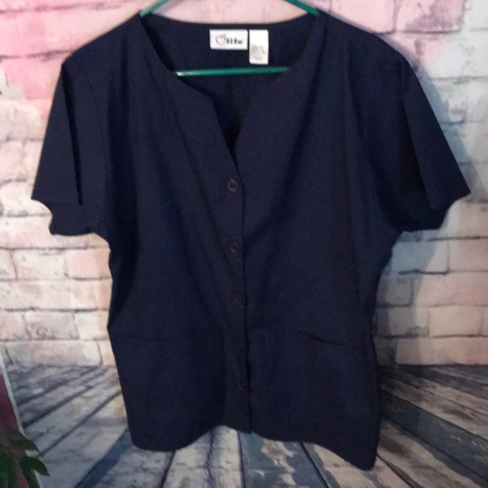 SCRUB  top  M